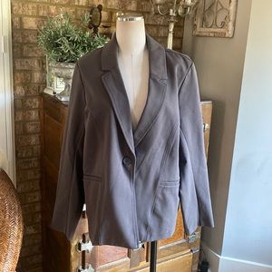 TORRID STUDIO LUXE PONTE TAILORED FIT BLAZER 2 X NEW